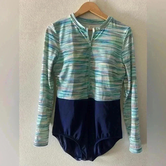 Lands End Size 16 Zip Front One Piece Swimsuit EUC- like new - Picture 2 of 9